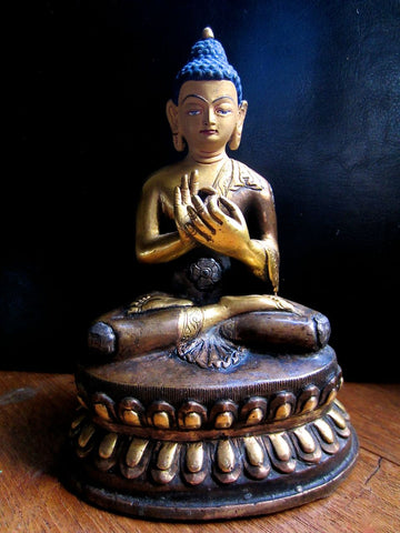 Teaching Buddha Statue