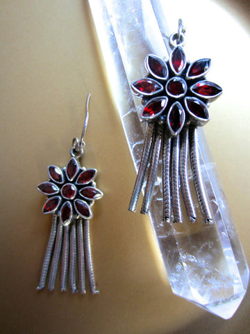 Vintage Faceted Garnet Silver Comet Dangles